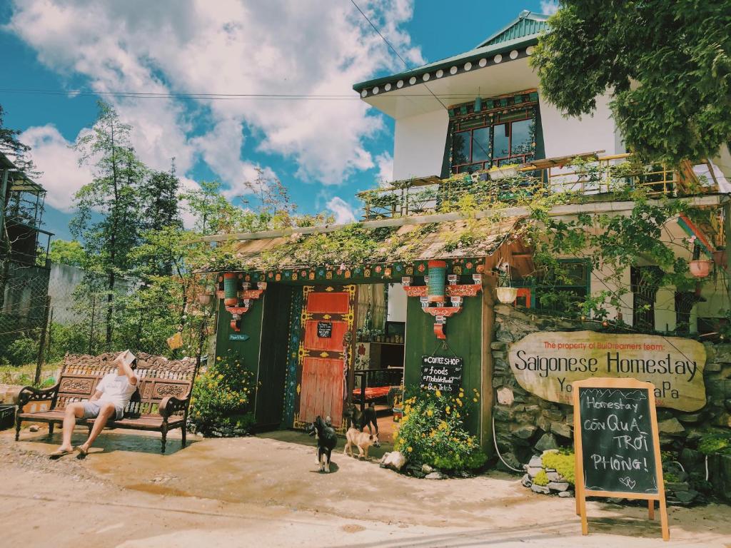 Saigonese Homestay
