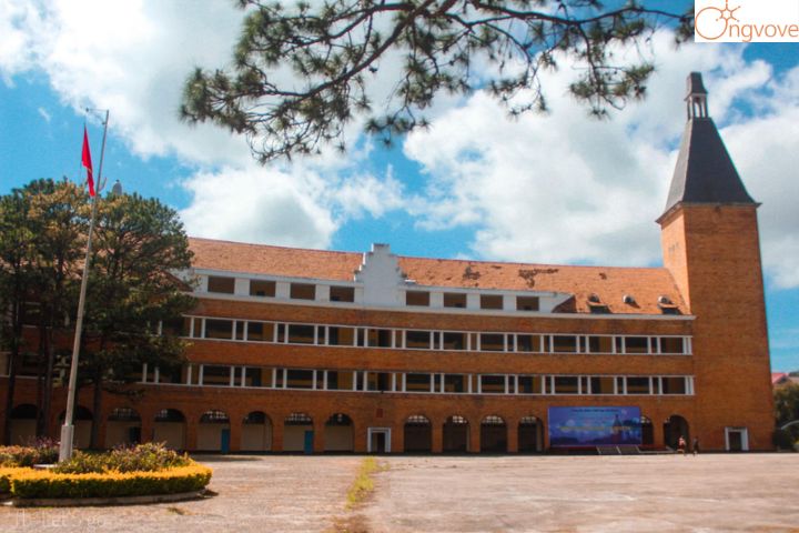 Khu vực giảng đường chính
