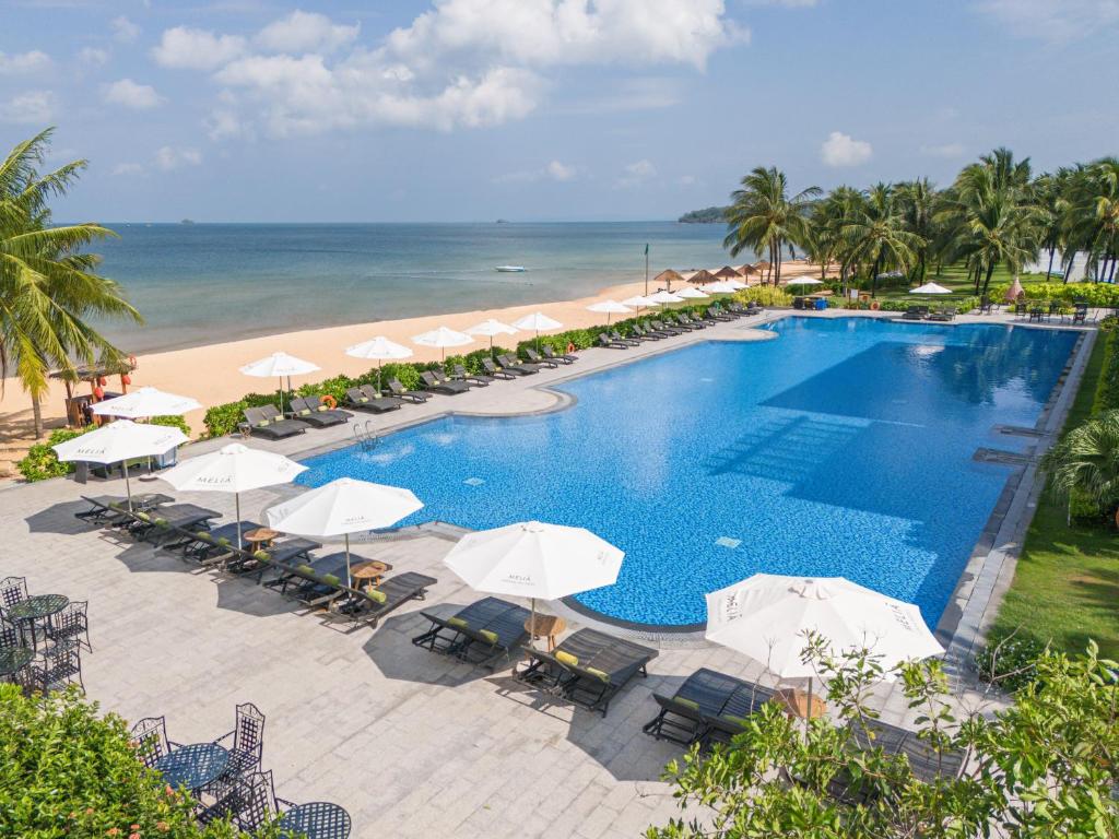 Trải Nghiệm Thực Tế Tại Melia: Từ Góc Nhìn Của Đội Ngũ Ong Vò Vẽ Travel