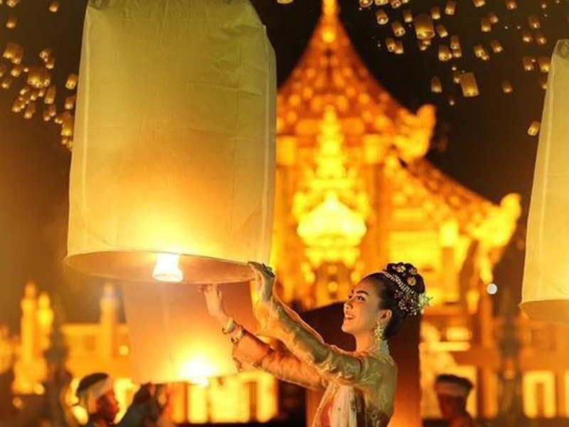 Trải nghiệm lễ hội truyền thống