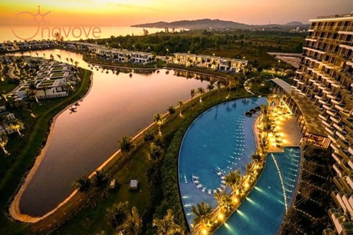 Địa Điểm Du Lịch Gần Movenpick Resort