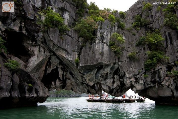 Hang Luồn