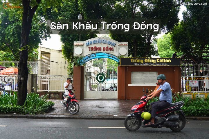 Sân Khấu Trống Đồng