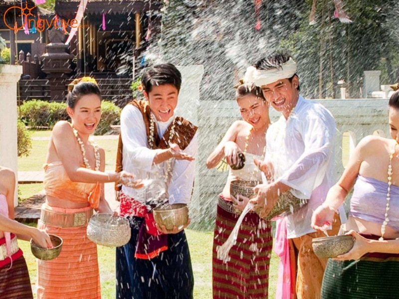 Lễ hội Songkran - Tết Nguyên Đán của người Thái