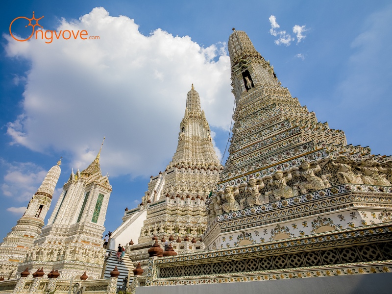 Lịch sử hình thành và phát triển của Chùa Wat Arun