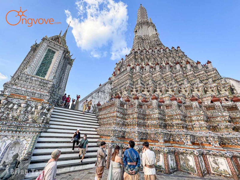 Những cách di chuyển đến Wat Arun