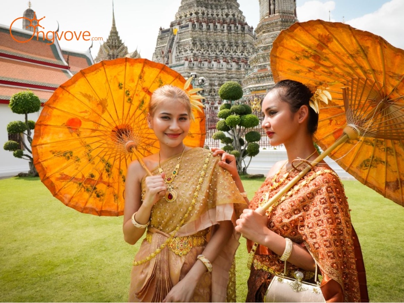 Những hoạt động tại chùa Arun Thái Lan - Wat Arun