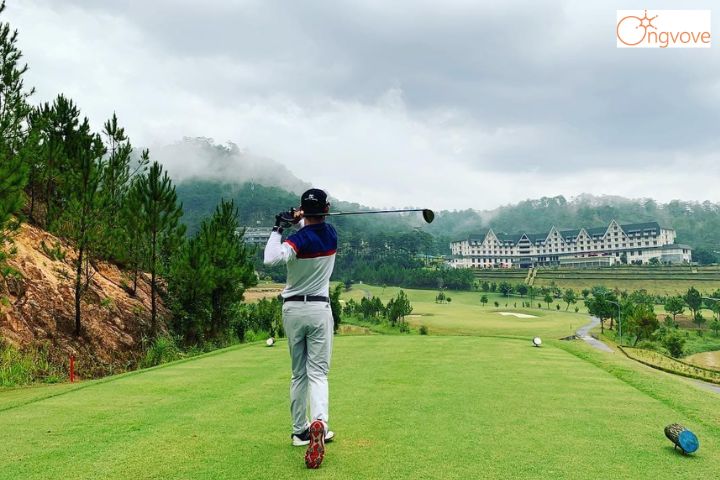 Trải nghiệm sân golf